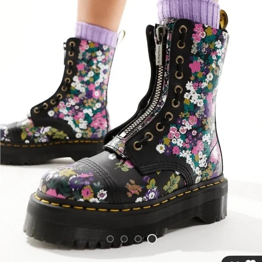 NWT Dr Martens Sinclair Hi Vintage Floral Platform Boots 7 / 38 - Picture 2 of 9